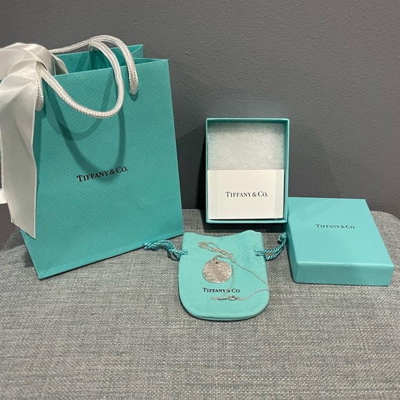 Tiffany & Co. Notes Round Necklace 925 Sterling Silver - Picture 4 of 7